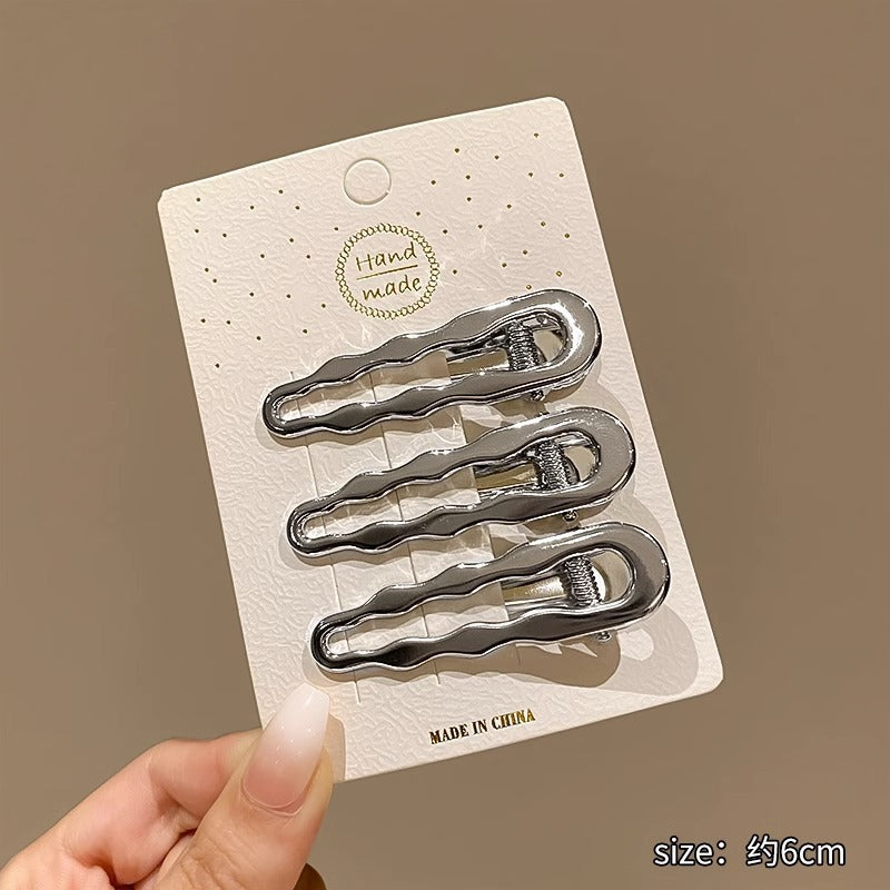 11.04 NEW -- metal hair clips $1 for 6pcs