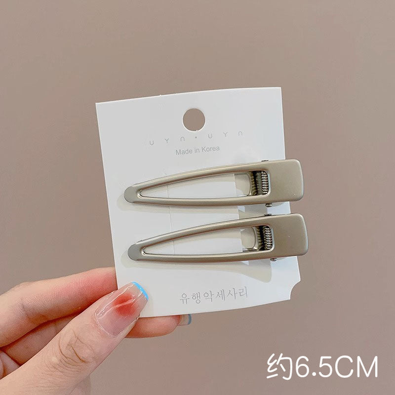 11.04 NEW -- metal hair clips $1 for 6pcs